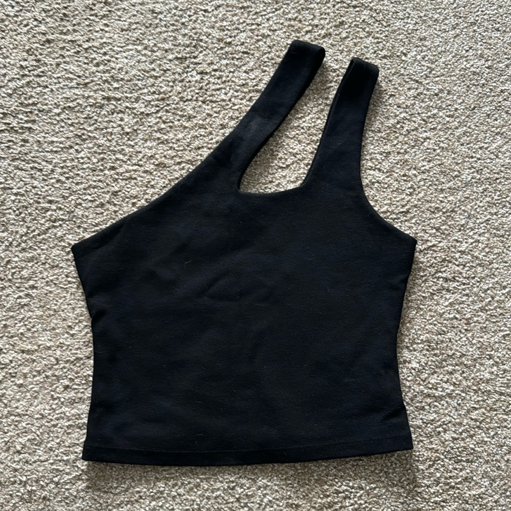 Black one shoulder crop top